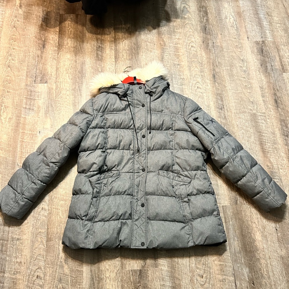 Zero xposur jacket,brand new only worn 4 times.